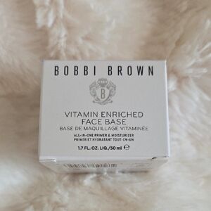 NWT Z Bobbi Brown Vitamin Enriched Face Base 1.7 Fl. Oz.- White